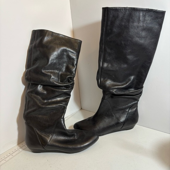 Gianni Bini women’s black leather slouched knees high boots in size 6 - Picture 2 of 10